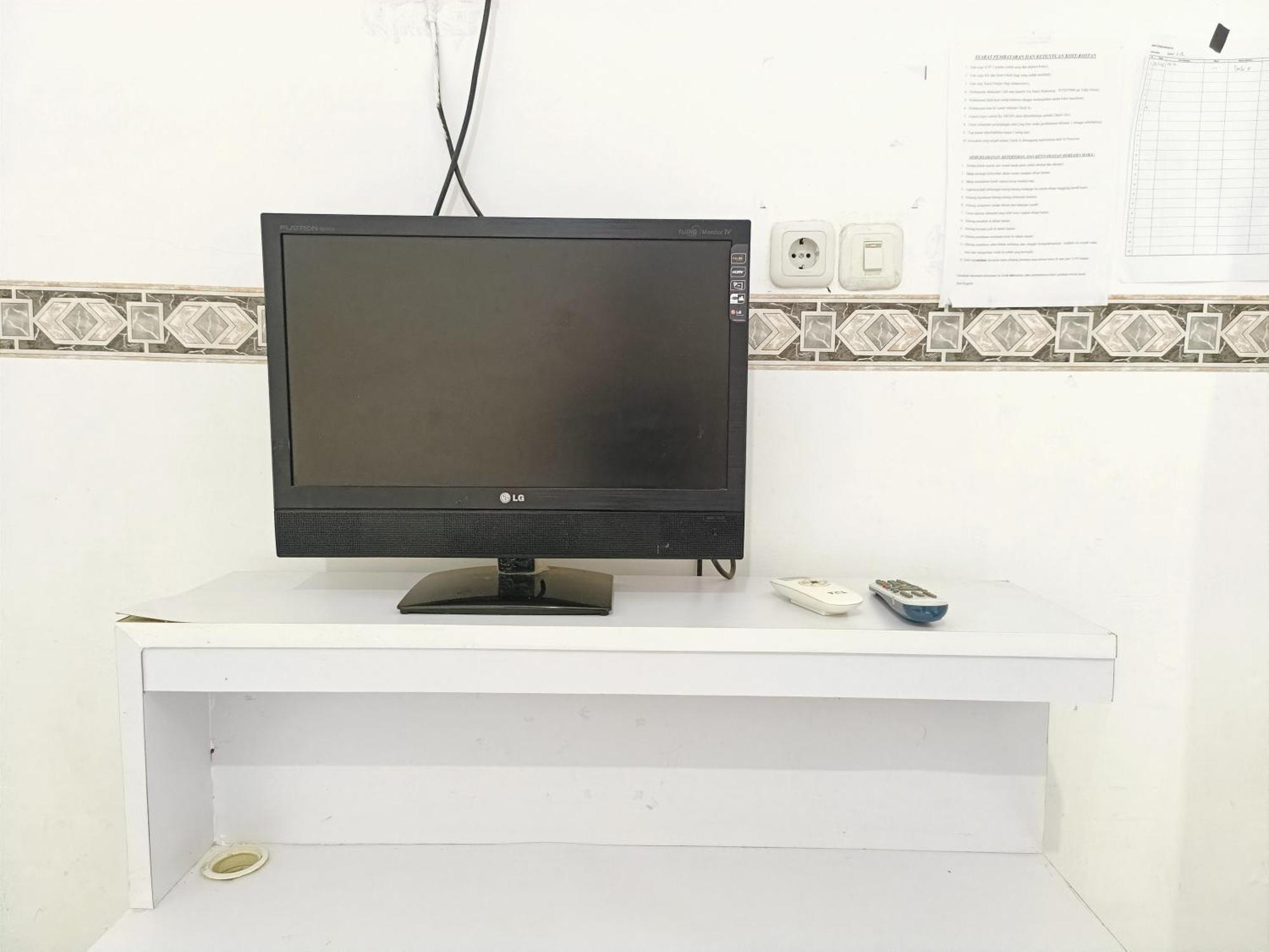 Bumi Merpati Residence Makassar Mitra Reddoorz Exteriör bild