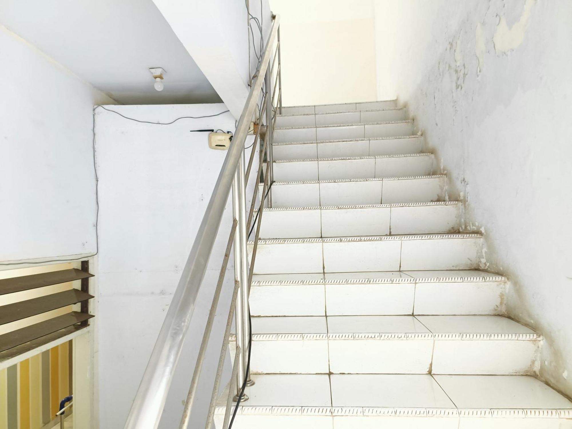 Bumi Merpati Residence Makassar Mitra Reddoorz Exteriör bild